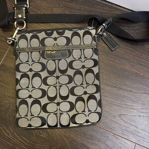 Vintage Coach Signature Black and Grey Purse